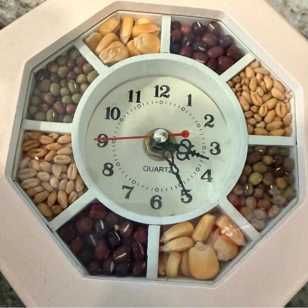 Decorative Octagonal Grains Seeds Kitchen Clock